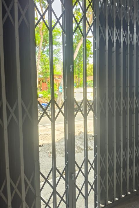 pintu harmonika gresik head h2 - 5